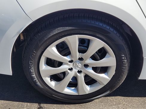 Certified 2025 Toyota Corolla LE image 22