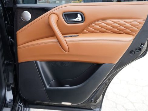 Used 2023 INFINITI QX80 Sensory w/ All-Season Package image 68