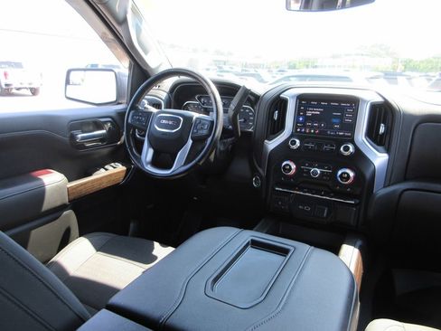 Certified 2020 GMC Sierra 1500 Elevation w/ Elevation Value Package AWD/4WD image 28