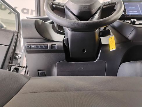 Used 2020 Toyota Corolla LE FWD image 56
