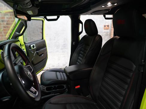 Used 2021 Jeep Gladiator Rubicon image 38