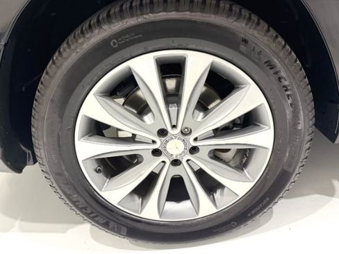 Used 2015 Mercedes-Benz GL 450 4MATIC w/ Appearance Package image 12