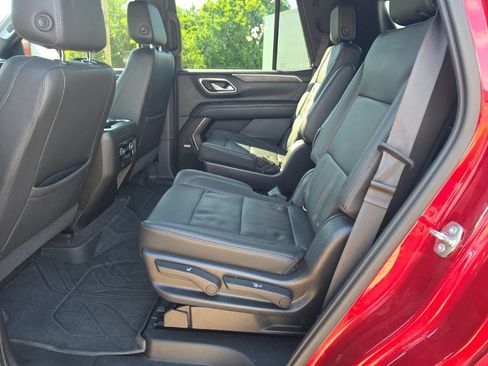 Used 2021 Chevrolet Tahoe LT AWD/4WD image 16