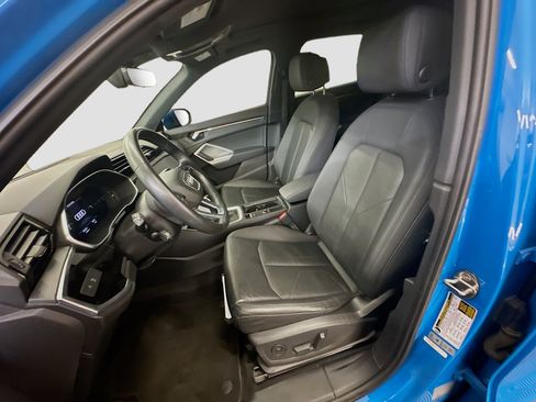 Used 2020 Audi Q3 2.0T Premium Plus w/ Premium Plus Package AWD/4WD image 13
