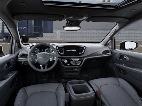 New 2026 Chrysler Pacifica Select image 14