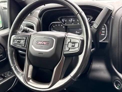 Used 2021 GMC Sierra 1500 AT4 w/ Driver Alert Package II AWD/4WD image 11
