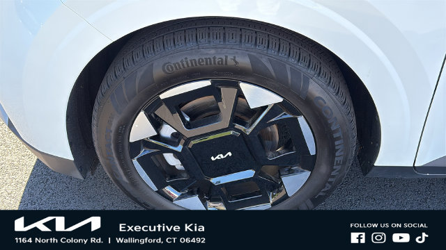 Used 2026 Kia Carnival EX FWD image 7