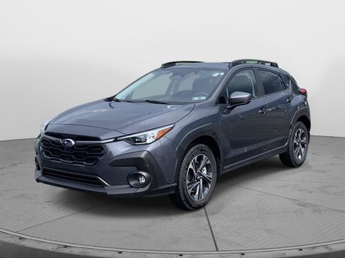 Used 2024 Subaru Crosstrek 2.0i Premium AWD/4WD image 3