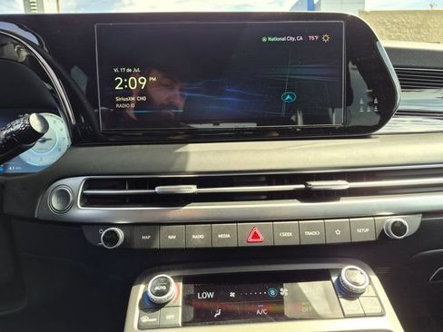 Used 2024 Hyundai Palisade Calligraphy AWD/4WD image 19
