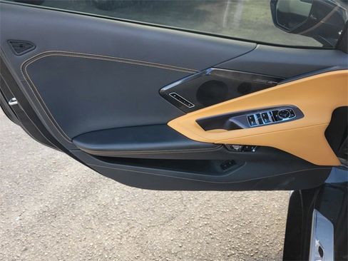 Used 2023 Chevrolet Corvette Stingray Preferred Conv w/ Stealth Interior Trim Package image 11