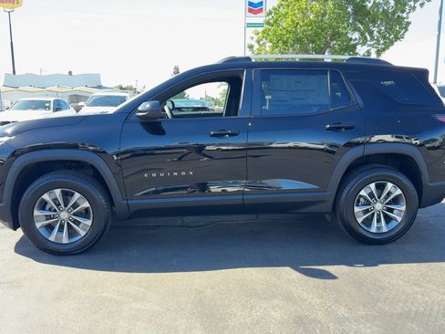 New 2026 Chevrolet Equinox LT FWD image 57
