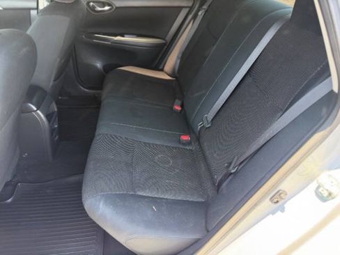 Used 2019 Nissan Sentra S FWD image 15