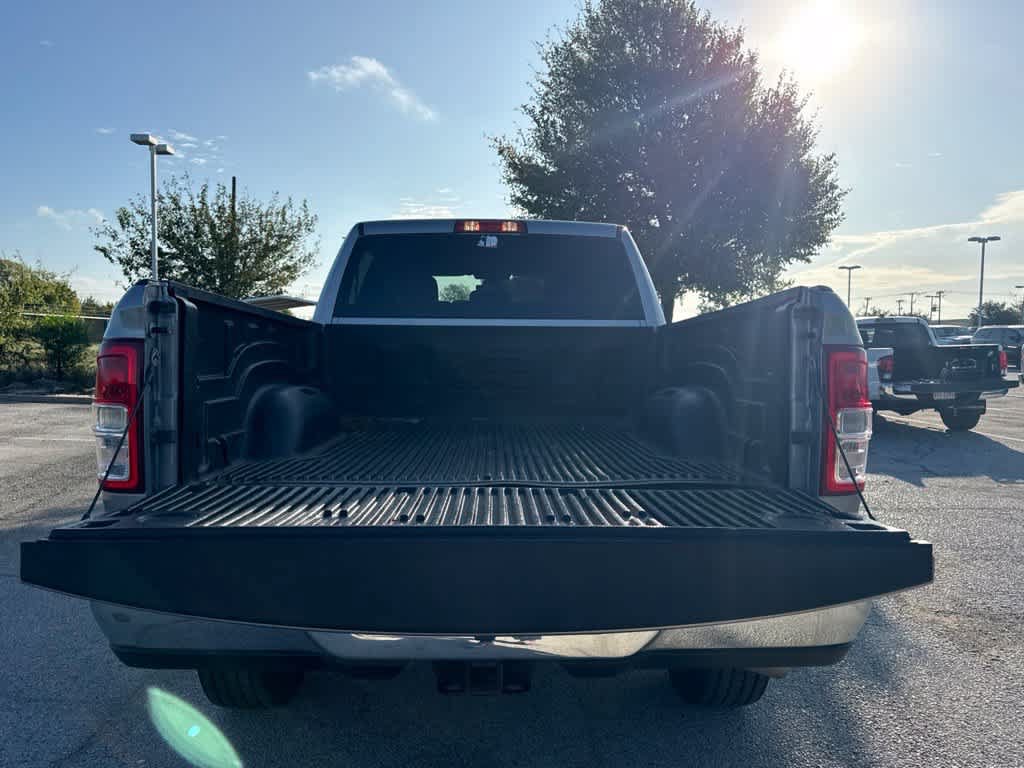 Used 2024 RAM 2500 Big Horn AWD/4WD image 12
