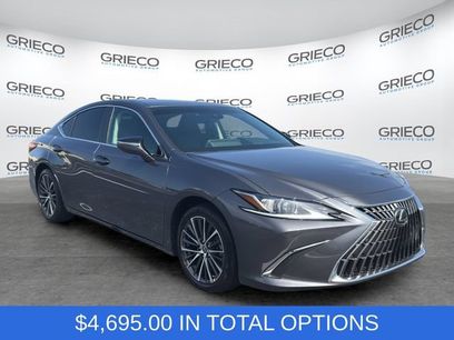 Used 2022 Lexus ES 350 w/ Premium Package