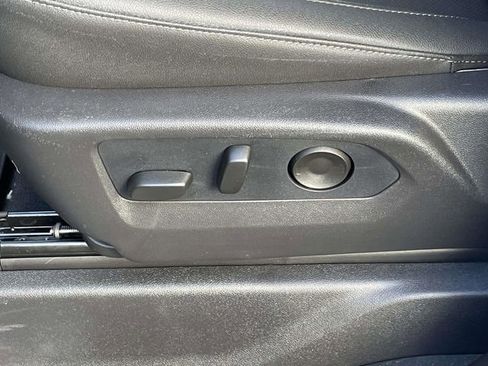 New 2026 GMC Sierra 1500 SLT w/ SLT Premium Plus Package image 14