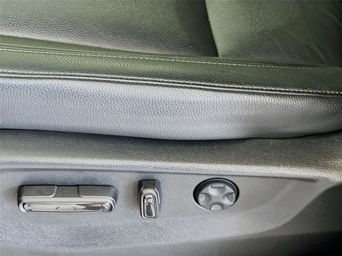 Used 2025 Honda Odyssey EX-L image 21