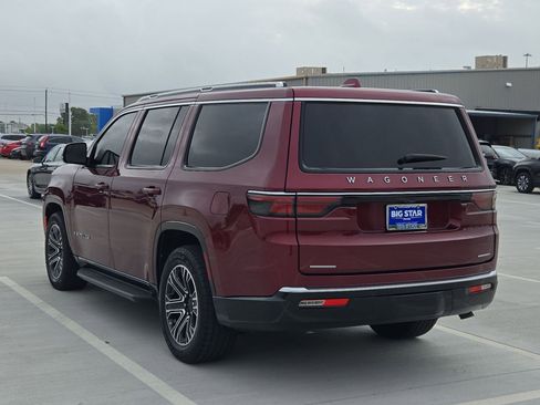 Used 2022 Jeep Wagoneer Series III w/ Rear Seat Video Group 1 image 6