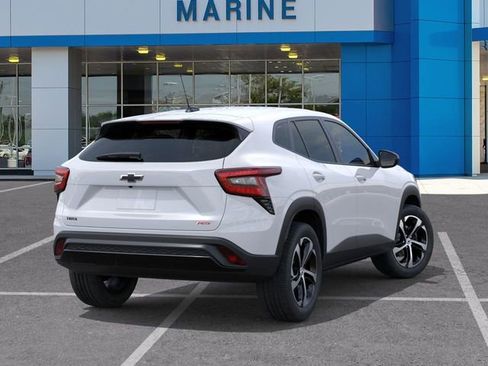 New 2026 Chevrolet Trax RS image 4