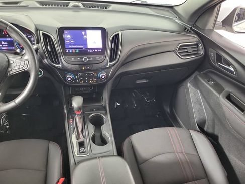 Used 2022 Chevrolet Equinox RS w/ Infotainment Package FWD image 17