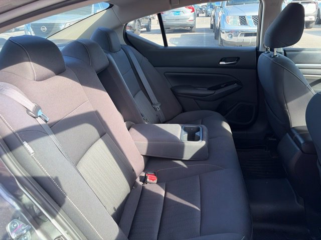 Used 2021 Nissan Altima 2.5 SV w/ SV Premium Package FWD image 18