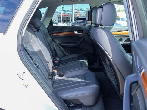 Used 2023 Audi Q5 2.0T Premium Plus image 10