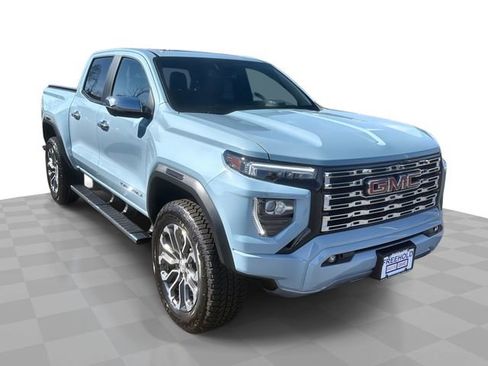 Used 2026 GMC Canyon Denali AWD/4WD image 1