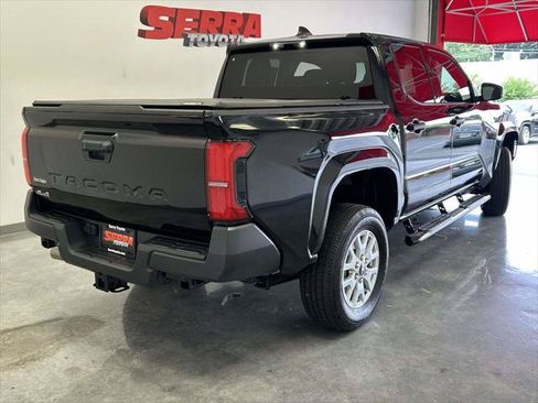 Certified 2024 Toyota Tacoma SR AWD/4WD image 3