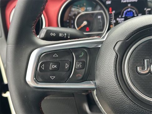Used 2023 Jeep Wrangler Unlimited Rubicon image 13