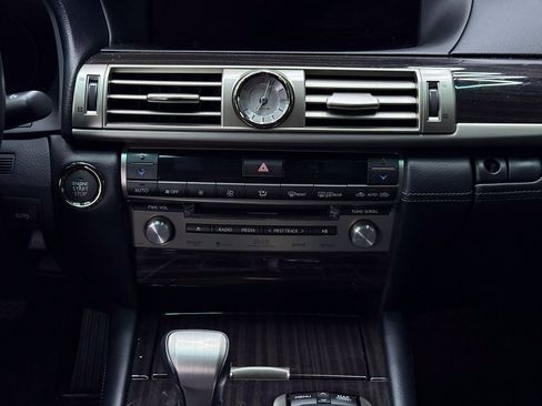 Used 2013 Lexus LS 460 460 image 25