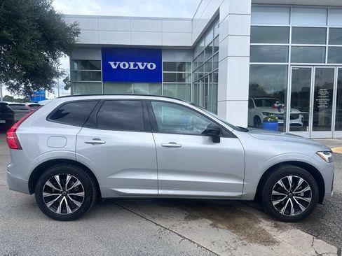 Certified 2024 Volvo XC60 B5 Core AWD/4WD image 11