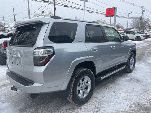 Used 2023 Toyota 4Runner SR5 Premium w/ Moonroof Package image 6