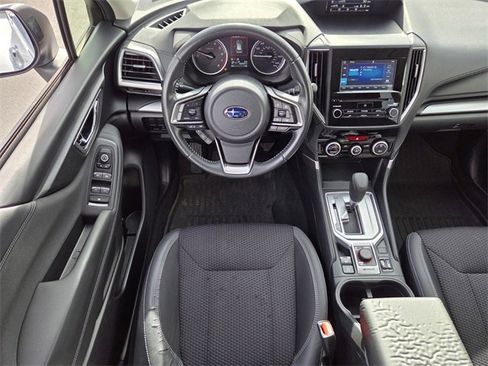 Used 2020 Subaru Forester Premium image 12