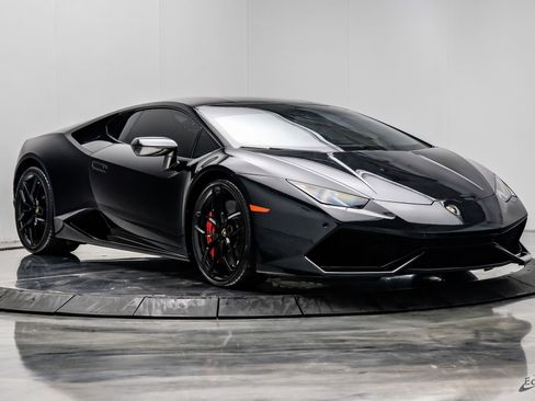 Used 2015 Lamborghini Huracan LP 610-4 AWD/4WD image 28