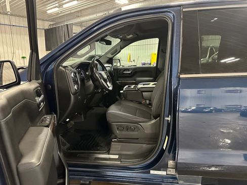 Used 2020 GMC Sierra 1500 SLE w/ X31 Off-Road Package AWD/4WD image 10
