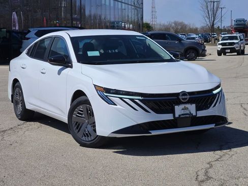 New 2026 Nissan Sentra SV w/ Floor Mat Package FWD image 4