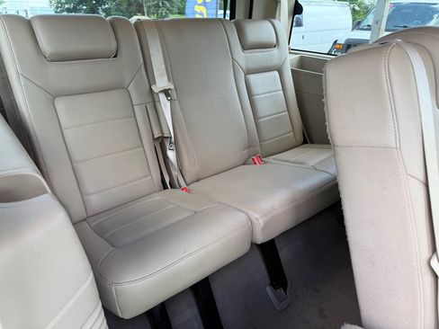 Used 2003 Ford Expedition XLT AWD/4WD image 14
