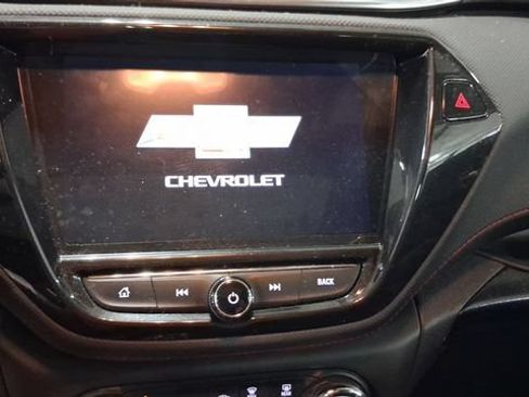 Used 2022 Chevrolet TrailBlazer RS w/ Sun and Liftgate Package AWD/4WD image 12
