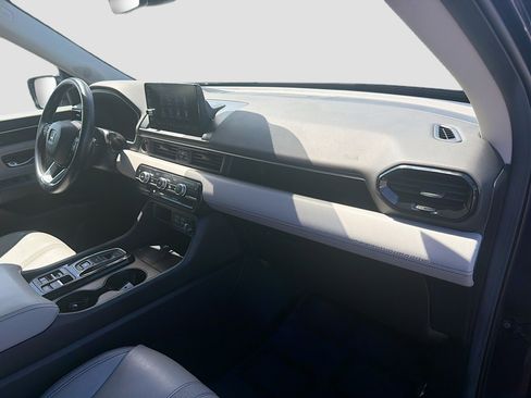 Certified 2024 Honda Pilot EX-L image 32