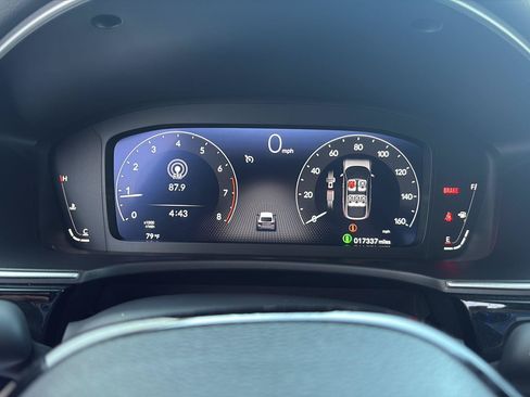 Used 2024 Honda Civic Sport Touring image 8