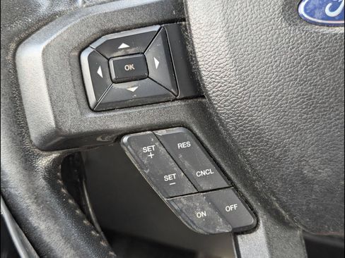 Used 2017 Ford F150 XLT w/ Equipment Group 302A Luxury AWD/4WD image 16