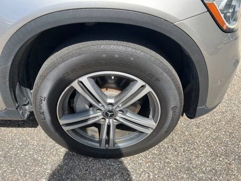 Used 2021 Mercedes-Benz GLC 300 image 9