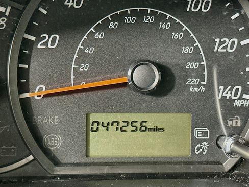 Used 2024 Mitsubishi Mirage ES FWD image 19
