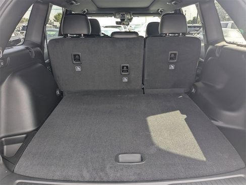 New 2025 Jeep Grand Cherokee Limited w/ Black Appearance Package image 13