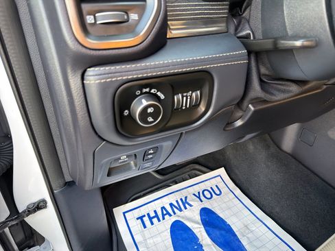 Used 2020 RAM 1500 Limited image 21