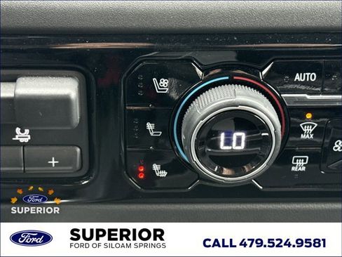 Used 2024 Chevrolet Silverado 3500 High Country w/ Technology Package image 23