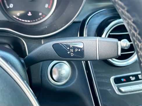 Used 2019 Mercedes-Benz GLC 300 GLC 300 image 16