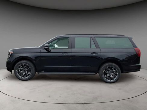 New 2026 Ford Expedition Max Platinum AWD/4WD image 2
