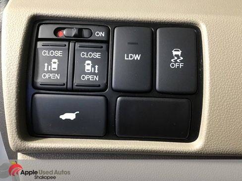 Used 2017 Honda Odyssey EX-L image 10