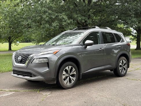 Used 2022 Nissan Rogue SV w/ SV Premium Package FWD image 8
