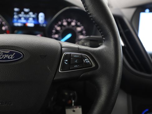 Used 2018 Ford Escape SEL image 29